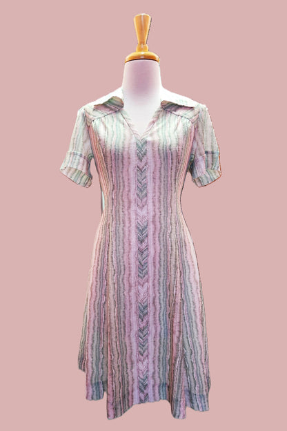 Green Lines 60's Dress // Pre-loved