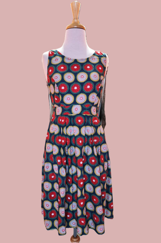 Fifties style Flower  Dress // Pre-loved