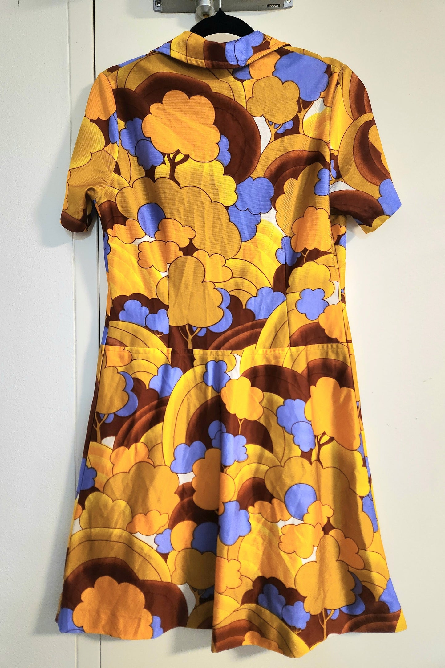 Bright Cloud Dress // Retro