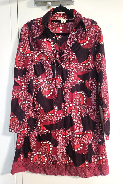 Lace up 60's shift Dress // Retro