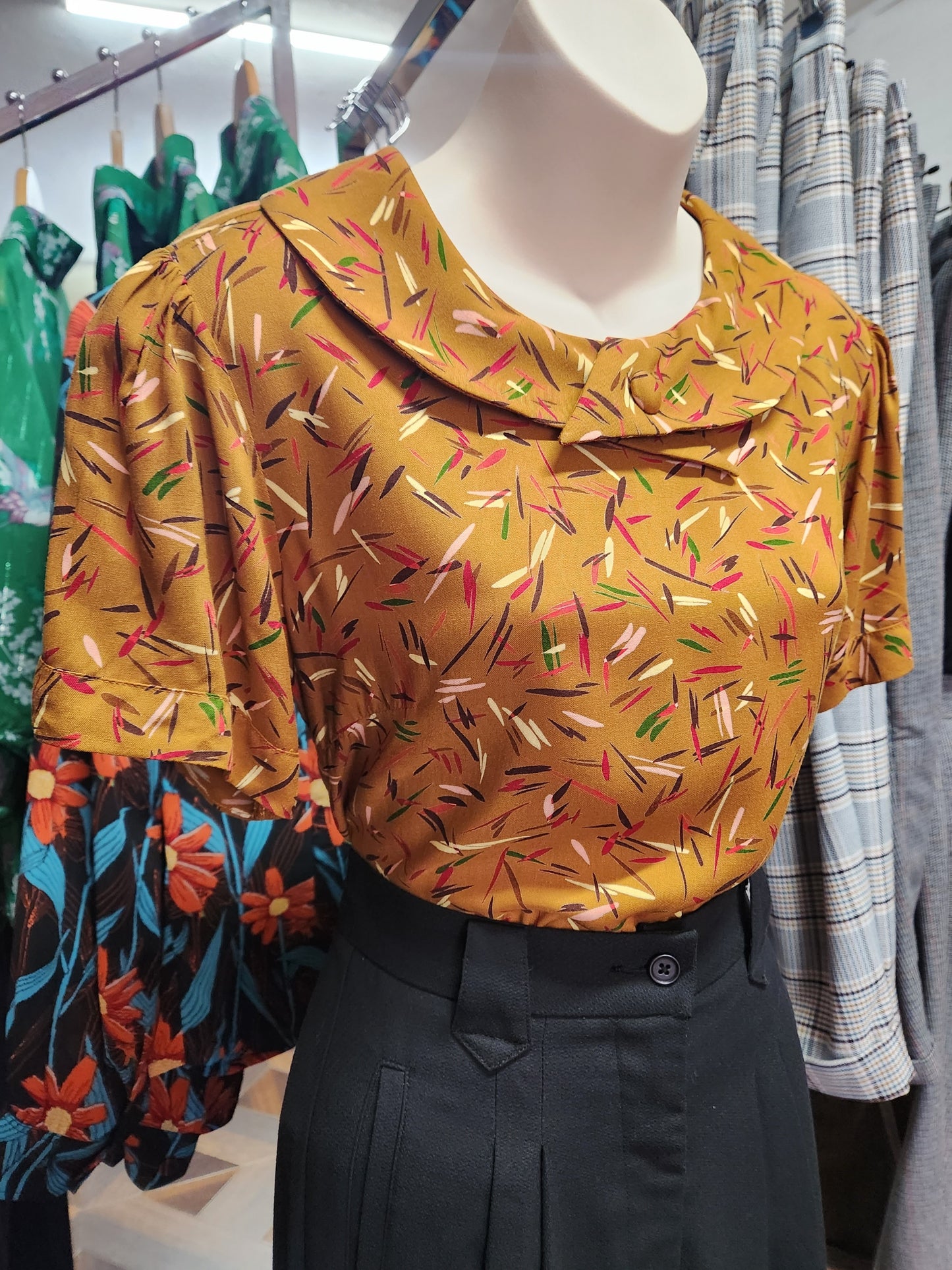 Clara Blouse // Mustard